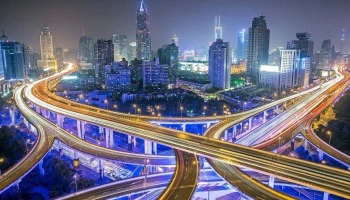 Hạ tầng Việt Nam: Động lực tăng trưởng bền vững và tái cấu trúc không gian kinh tế