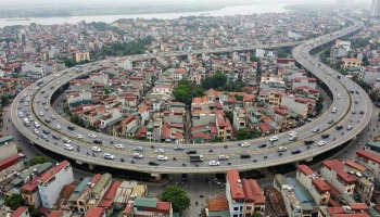 Hà Nội trước lựa chọn đô thị nén: Hướng đi nào cho phát triển bền vững?